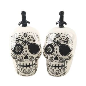 Home Essentials Skull‎ Salt & Pepper Shakers
